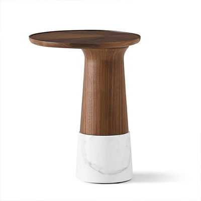 Oak Veneer Central Round End Table Natural Wood Top Solid Wood  Legs Side Table For Living Room And Hotel Use