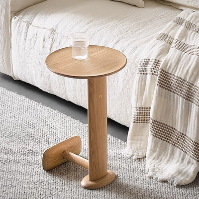 Oak Veneer Round End Table Natural Wood Top Solid Wood  Legs Side Table For Living Room And Hotel Use