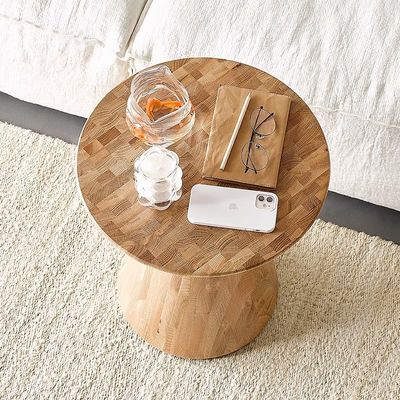Oak Veneer End Table Natural Wood Top Solid Wood  Legs Side Table For Living Room And Hotel Use